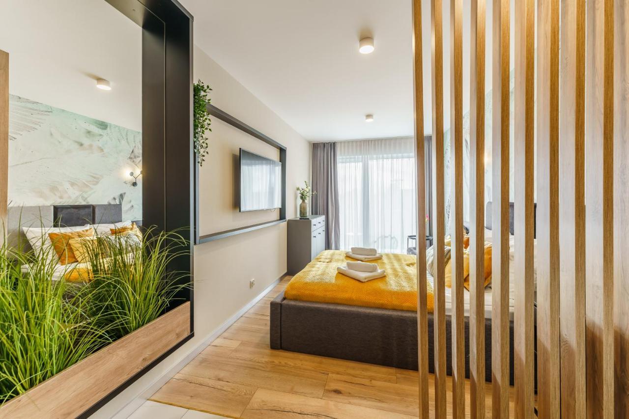 Perlowa Przystan Rent - Classic Gold & Silver Lejlighed Kołobrzeg Eksteriør billede